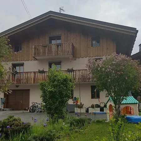 Chaleureux 2 Pieces Avec Terrasse A * Seez
