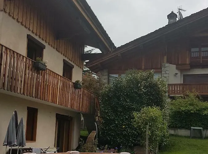 Chaleureux 2 Pieces Avec Terrasse A Séez