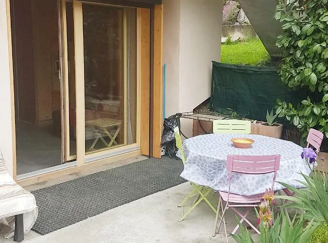 Chaleureux 2 Pieces Avec Terrasse A Lejlighed *