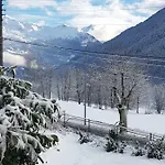 Chaleureux 2 Pieces Avec Terrasse A *