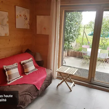 Chaleureux 2 Pieces Avec Terrasse A Апартаменты *